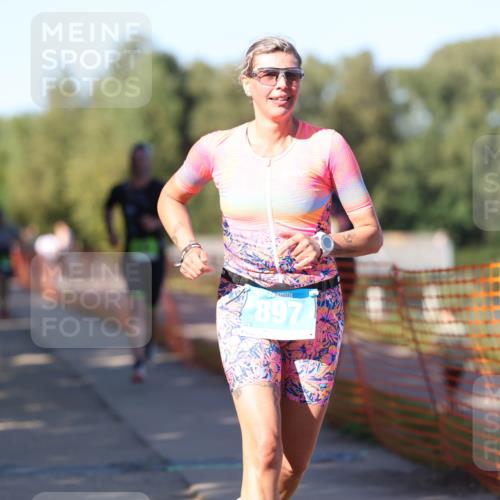 07.09.2025 - 19. Norderstedt Triathlon Michael Strokosch http://msf.ph/oto/8824041 07.09.2025 16:12:51 Laufen 518, 541, 897 meine-sportfotos.de