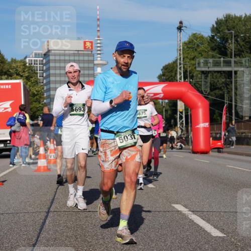 07.09.2025 - BARMER Alsterlauf Yannick Fuchs http://msf.ph/oto/8824056 07.09.2025 09:48:26 Laufen 5693, 5037, 5675 meine-sportfotos.de