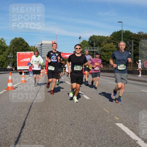 07.09.2025 - BARMER Alsterlauf Yannick Fuchs http://msf.ph/oto/8824127 07.09.2025 09:48:33 Laufen 2320, 3005, 3512, 2151, 2341 meine-sportfotos.de