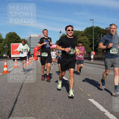 07.09.2025 - BARMER Alsterlauf Yannick Fuchs http://msf.ph/oto/8824137 07.09.2025 09:48:33 Laufen 2320, 2341, 512, 2151, 3005 meine-sportfotos.de