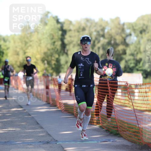 07.09.2025 - 19. Norderstedt Triathlon Michael Strokosch http://msf.ph/oto/8824146 07.09.2025 16:13:26 Laufen 457, 529, 537, 543, 932, 1080, 1422 meine-sportfotos.de