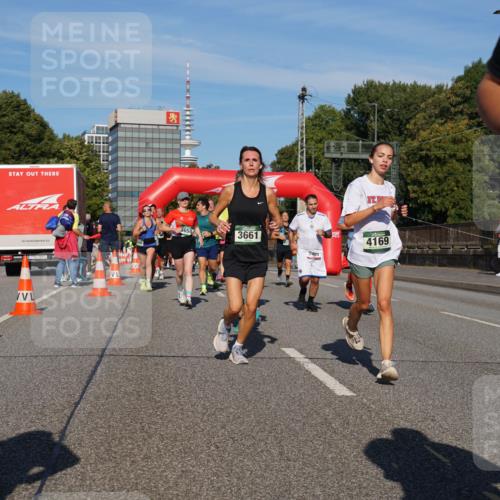 07.09.2025 - BARMER Alsterlauf Yannick Fuchs http://msf.ph/oto/8824168 07.09.2025 09:48:36 Laufen 3658, 3661, 4169, 83 meine-sportfotos.de