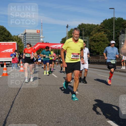 07.09.2025 - BARMER Alsterlauf Yannick Fuchs http://msf.ph/oto/8824189 07.09.2025 09:48:38 Laufen 3658, 2665, 3824, 69, 3365, 36, 366 meine-sportfotos.de