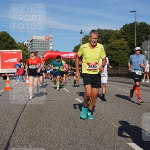 07.09.2025 - BARMER Alsterlauf Yannick Fuchs http://msf.ph/oto/8824193 07.09.2025 09:48:38 Laufen 3658, 2665, 3869, 3365 meine-sportfotos.de