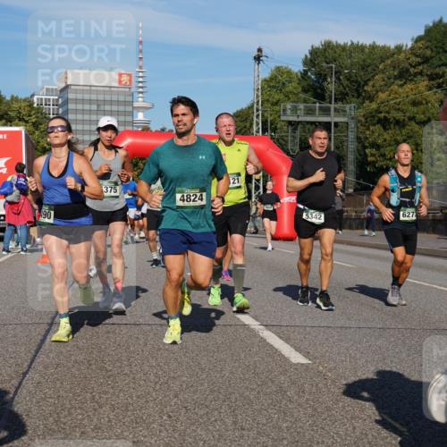 07.09.2025 - BARMER Alsterlauf Yannick Fuchs http://msf.ph/oto/8824218 07.09.2025 09:48:40 Laufen 490, 375, 4824, 21, 6271, 5342 meine-sportfotos.de