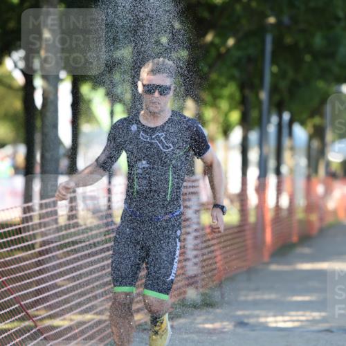 07.09.2025 - 19. Norderstedt Triathlon Michael Strokosch http://msf.ph/oto/8824231 07.09.2025 16:13:46 Laufen 461, 482, 488, 508, 539, 1572, 1594 meine-sportfotos.de