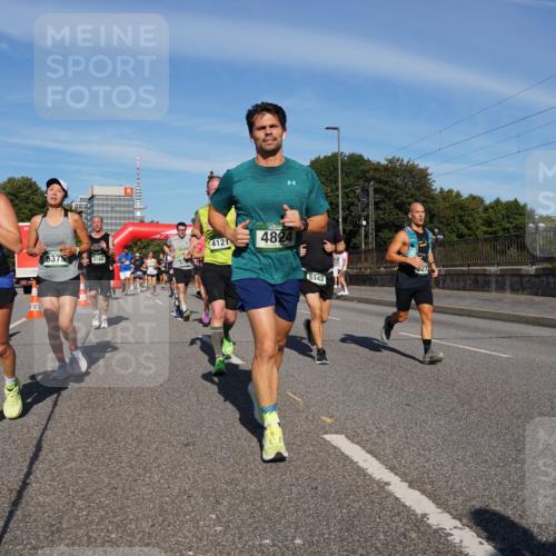07.09.2025 - BARMER Alsterlauf Yannick Fuchs http://msf.ph/oto/8824238 07.09.2025 09:48:41 Laufen 5375, 90, 3188, 617, 4121, 4824, 15342, 627 meine-sportfotos.de