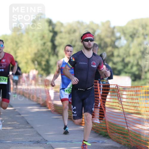 07.09.2025 - 19. Norderstedt Triathlon Michael Strokosch http://msf.ph/oto/8824247 07.09.2025 16:13:51 Laufen 407, 488, 539, 1572, 1594 meine-sportfotos.de