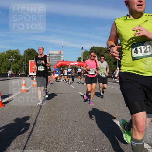 07.09.2025 - BARMER Alsterlauf Yannick Fuchs http://msf.ph/oto/8824263 07.09.2025 09:48:42 Laufen 3188, 2245, 2245, 6170, 36, 4121 meine-sportfotos.de