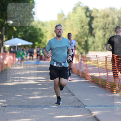 07.09.2025 - 19. Norderstedt Triathlon Michael Strokosch http://msf.ph/oto/8824307 07.09.2025 16:14:15 Laufen 377, 452, 473, 946, 1552, 1626 meine-sportfotos.de