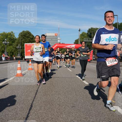 07.09.2025 - BARMER Alsterlauf Yannick Fuchs http://msf.ph/oto/8824322 07.09.2025 09:48:47 Laufen 2437, 750, 3752, 2722, 2664 meine-sportfotos.de