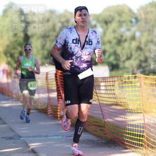 07.09.2025 - 19. Norderstedt Triathlon Michael Strokosch http://msf.ph/oto/8824328 07.09.2025 16:14:19 Laufen 473, 946, 1552 meine-sportfotos.de