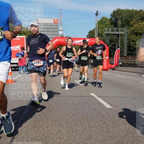 07.09.2025 - BARMER Alsterlauf Yannick Fuchs http://msf.ph/oto/8824337 07.09.2025 09:48:48 Laufen 4750, 4479, 4237, 3752, 4236 meine-sportfotos.de