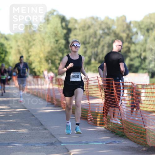 07.09.2025 - 19. Norderstedt Triathlon Michael Strokosch http://msf.ph/oto/8824378 07.09.2025 16:14:33 Laufen 425, 527, 528, 938, 1433 meine-sportfotos.de