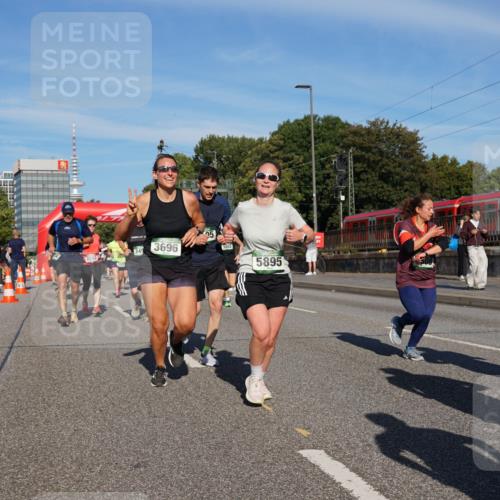07.09.2025 - BARMER Alsterlauf Yannick Fuchs http://msf.ph/oto/8824405 07.09.2025 09:48:56 Laufen 245, 2512, 3696, 25, 5895 meine-sportfotos.de