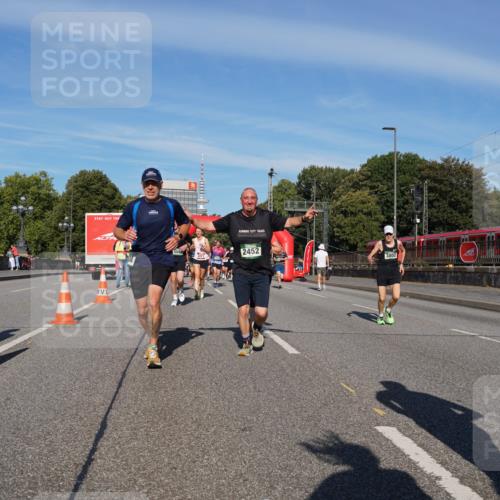 07.09.2025 - BARMER Alsterlauf Yannick Fuchs http://msf.ph/oto/8824410 07.09.2025 09:48:57 Laufen 50, 1371, 2452, 3802 meine-sportfotos.de