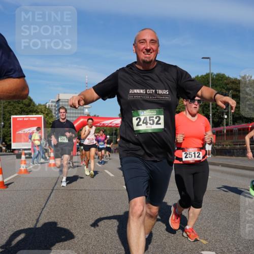 07.09.2025 - BARMER Alsterlauf Yannick Fuchs http://msf.ph/oto/8824416 07.09.2025 09:48:58 Laufen 5081, 3371, 36, 2452, 2512, 3802 meine-sportfotos.de