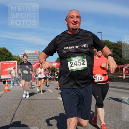 07.09.2025 - BARMER Alsterlauf Yannick Fuchs http://msf.ph/oto/8824417 07.09.2025 09:48:59 Laufen 5081, 3371, 36, 2452, 2512, 3802 meine-sportfotos.de