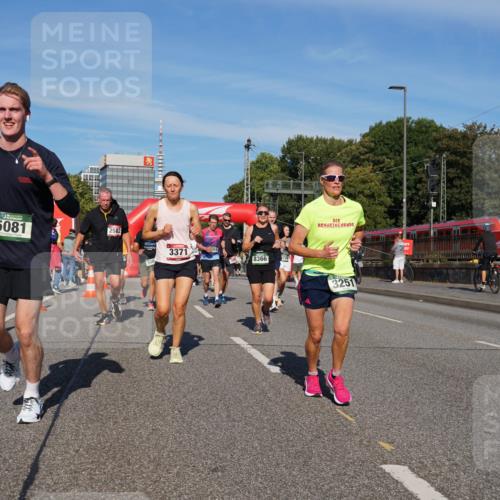 07.09.2025 - BARMER Alsterlauf Yannick Fuchs http://msf.ph/oto/8824422 07.09.2025 09:49:00 Laufen 5081, 2582, 3371, 8366, 3251 meine-sportfotos.de
