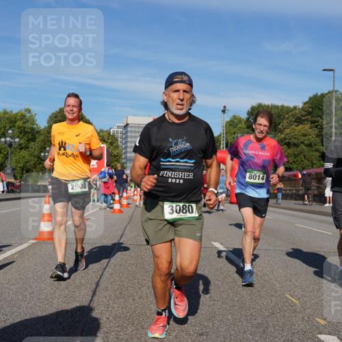 07.09.2025 - BARMER Alsterlauf Yannick Fuchs http://msf.ph/oto/8824435 07.09.2025 09:49:03 Laufen 2908, 0000000000000, 2025, 8014, 3080, 396 meine-sportfotos.de