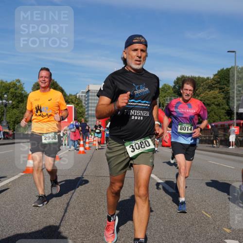 07.09.2025 - BARMER Alsterlauf Yannick Fuchs http://msf.ph/oto/8824436 07.09.2025 09:49:03 Laufen 2908, 300000000, 2025, 3080, 8014, 396 meine-sportfotos.de