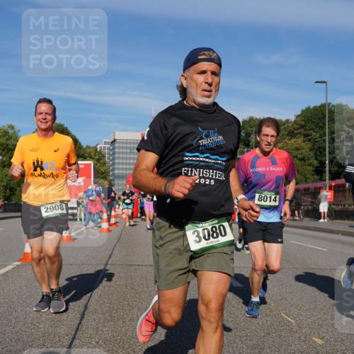 07.09.2025 - BARMER Alsterlauf Yannick Fuchs http://msf.ph/oto/8824437 07.09.2025 09:49:04 Laufen 2908, 0000000000, 2025, 3080, 8014, 3963 meine-sportfotos.de