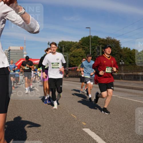 07.09.2025 - BARMER Alsterlauf Yannick Fuchs http://msf.ph/oto/8824450 07.09.2025 09:49:08 Laufen 36, 5529, 5805, 613 meine-sportfotos.de
