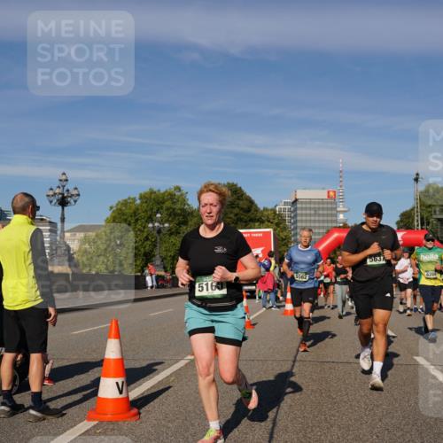 07.09.2025 - BARMER Alsterlauf Yannick Fuchs http://msf.ph/oto/8824457 07.09.2025 09:49:09 Laufen 5160, 5562, 5637, 6269, 5988 meine-sportfotos.de