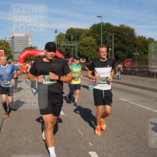 07.09.2025 - BARMER Alsterlauf Yannick Fuchs http://msf.ph/oto/8824464 07.09.2025 09:49:10 Laufen 563, 6269, 5562, 3988 meine-sportfotos.de