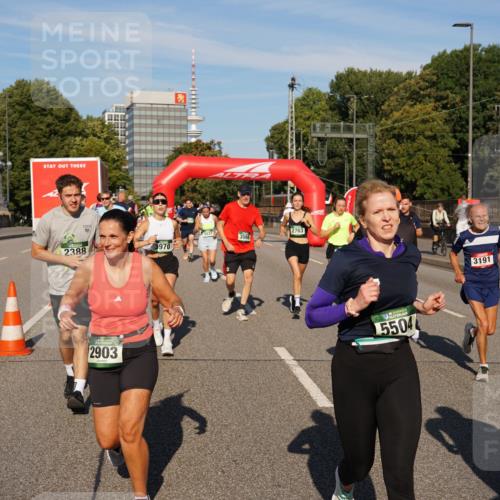 07.09.2025 - BARMER Alsterlauf Yannick Fuchs http://msf.ph/oto/8824480 07.09.2025 09:49:15 Laufen 2763, 3568, 2388, 3970, 2903, 5504, 3191, 84 meine-sportfotos.de