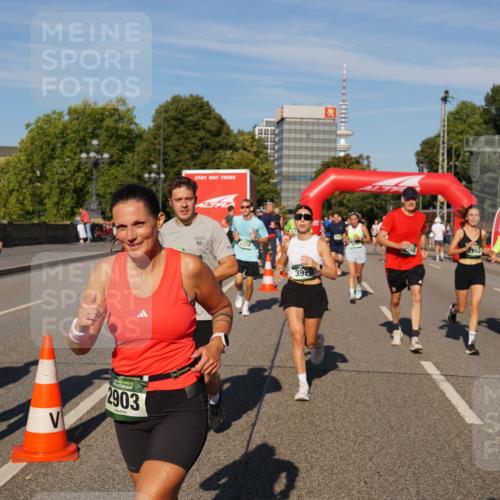 07.09.2025 - BARMER Alsterlauf Yannick Fuchs http://msf.ph/oto/8824482 07.09.2025 09:49:15 Laufen 2903, 3970, 2763, 6208 meine-sportfotos.de