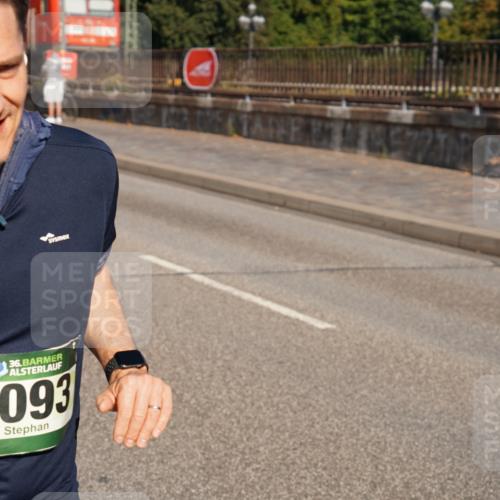 07.09.2025 - BARMER Alsterlauf Yannick Fuchs http://msf.ph/oto/8824505 07.09.2025 09:49:22 Laufen 36, 6093 meine-sportfotos.de