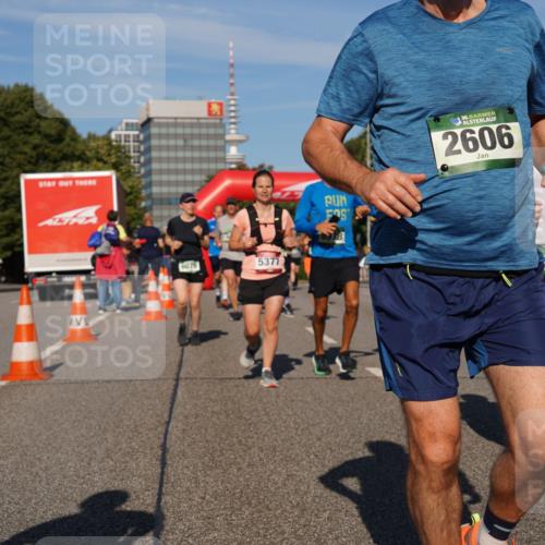 07.09.2025 - BARMER Alsterlauf Yannick Fuchs http://msf.ph/oto/8824561 07.09.2025 09:49:36 Laufen 6075, 5377, 36, 2606, 672 meine-sportfotos.de