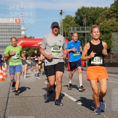 07.09.2025 - BARMER Alsterlauf Yannick Fuchs http://msf.ph/oto/8824579 07.09.2025 09:49:40 Laufen 8383, 3362, 10, 4857, 5609, 5397 meine-sportfotos.de