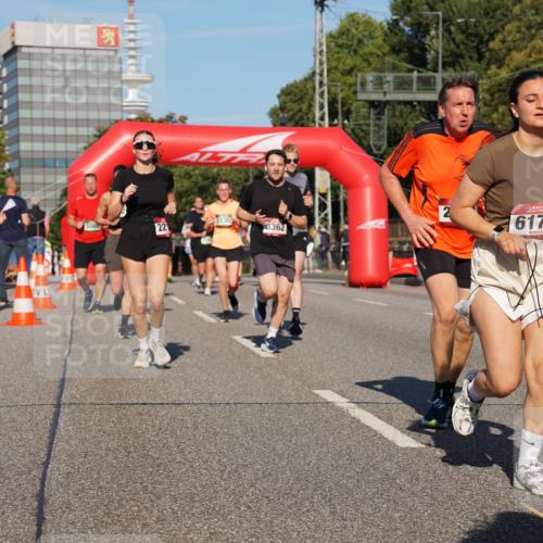 07.09.2025 - BARMER Alsterlauf Yannick Fuchs http://msf.ph/oto/8824586 07.09.2025 09:49:42 Laufen 5136, 22, 8362, 6175 meine-sportfotos.de