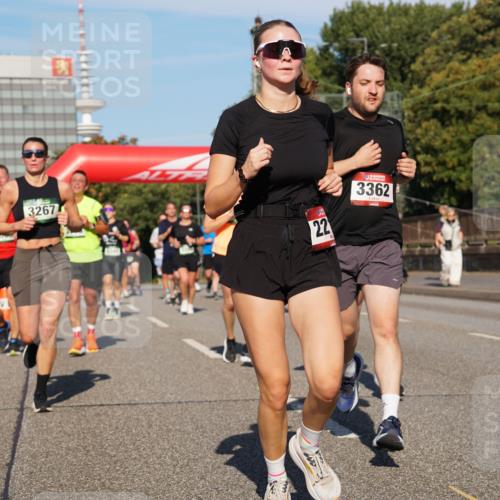 07.09.2025 - BARMER Alsterlauf Yannick Fuchs http://msf.ph/oto/8824600 07.09.2025 09:49:45 Laufen 3267, 22, 3362 meine-sportfotos.de