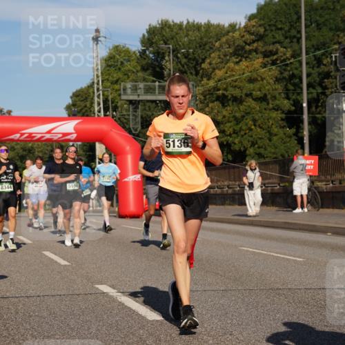 07.09.2025 - BARMER Alsterlauf Yannick Fuchs http://msf.ph/oto/8824607 07.09.2025 09:49:46 Laufen 25, 62460, 8344, 5598, 2195, 5136 meine-sportfotos.de