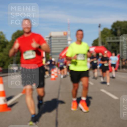 07.09.2025 - BARMER Alsterlauf Yannick Fuchs http://msf.ph/oto/8824613 07.09.2025 09:49:48 Laufen  meine-sportfotos.de