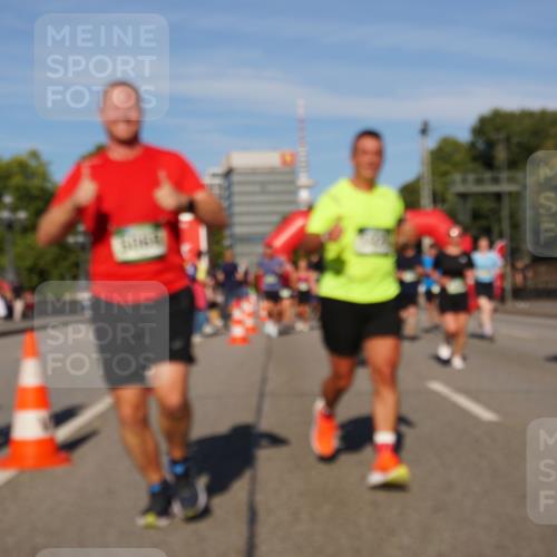 07.09.2025 - BARMER Alsterlauf Yannick Fuchs http://msf.ph/oto/8824614 07.09.2025 09:49:48 Laufen  meine-sportfotos.de