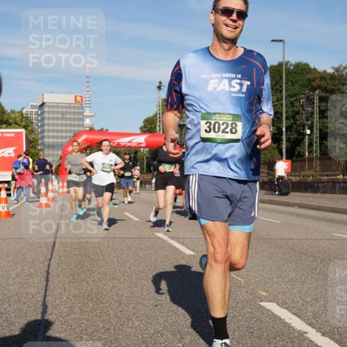 07.09.2025 - BARMER Alsterlauf Yannick Fuchs http://msf.ph/oto/8824657 07.09.2025 09:50:01 Laufen 5368, 5678, 5122, 36, 3028 meine-sportfotos.de