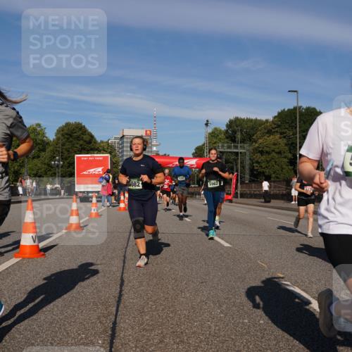 07.09.2025 - BARMER Alsterlauf Yannick Fuchs http://msf.ph/oto/8824671 07.09.2025 09:50:04 Laufen 5368, 5302, 6082, 5962, 5678 meine-sportfotos.de
