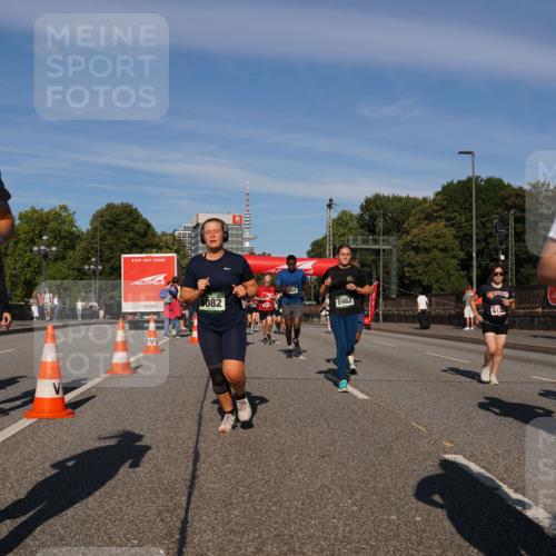 07.09.2025 - BARMER Alsterlauf Yannick Fuchs http://msf.ph/oto/8824672 07.09.2025 09:50:04 Laufen 5368, 6082, 5962, 613, 567 meine-sportfotos.de