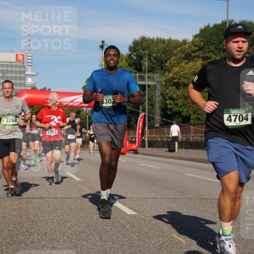 07.09.2025 - BARMER Alsterlauf Yannick Fuchs http://msf.ph/oto/8824681 07.09.2025 09:50:06 Laufen 3268, 2813, 530, 36, 4704 meine-sportfotos.de