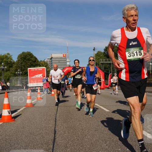 07.09.2025 - BARMER Alsterlauf Yannick Fuchs http://msf.ph/oto/8824701 07.09.2025 09:50:11 Laufen 4523, 5196, 4701, 282, 3515 meine-sportfotos.de