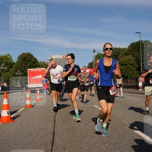 07.09.2025 - BARMER Alsterlauf Yannick Fuchs http://msf.ph/oto/8824704 07.09.2025 09:50:12 Laufen 4523, 4701, 2678, 282, 3919, 2830 meine-sportfotos.de