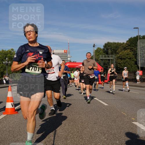07.09.2025 - BARMER Alsterlauf Yannick Fuchs http://msf.ph/oto/8824709 07.09.2025 09:50:13 Laufen 19, 4701, 4523, 196, 51, 2678, 1948, 370 meine-sportfotos.de