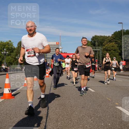 07.09.2025 - BARMER Alsterlauf Yannick Fuchs http://msf.ph/oto/8824711 07.09.2025 09:50:13 Laufen 4523, 5196, 2678, 5155, 5697 meine-sportfotos.de