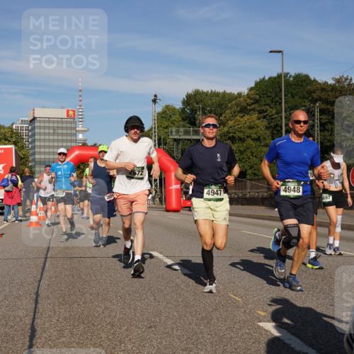 07.09.2025 - BARMER Alsterlauf Yannick Fuchs http://msf.ph/oto/8824721 07.09.2025 09:50:16 Laufen 2672, 4947, 4948, 697 meine-sportfotos.de