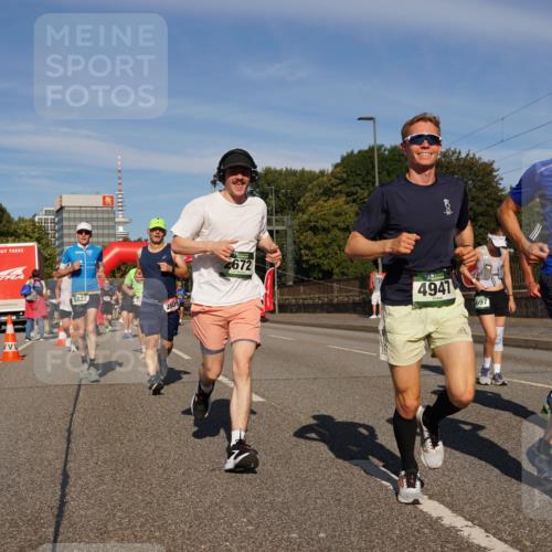 07.09.2025 - BARMER Alsterlauf Yannick Fuchs http://msf.ph/oto/8824724 07.09.2025 09:50:17 Laufen 5822, 2672, 4947, 697, 4948 meine-sportfotos.de
