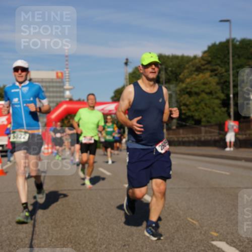 07.09.2025 - BARMER Alsterlauf Yannick Fuchs http://msf.ph/oto/8824730 07.09.2025 09:50:18 Laufen 2509 meine-sportfotos.de